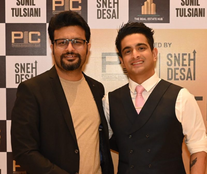 Pradeep Rawal with Ranveer Allahbadia at a Private Investment Club event